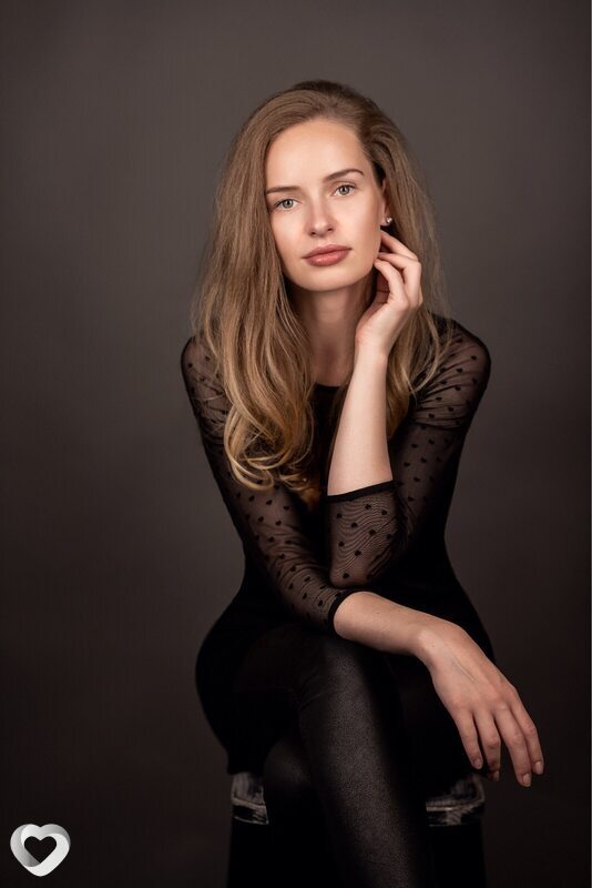 Анна, 31, Санкт-Петербурге — анкета №2383675