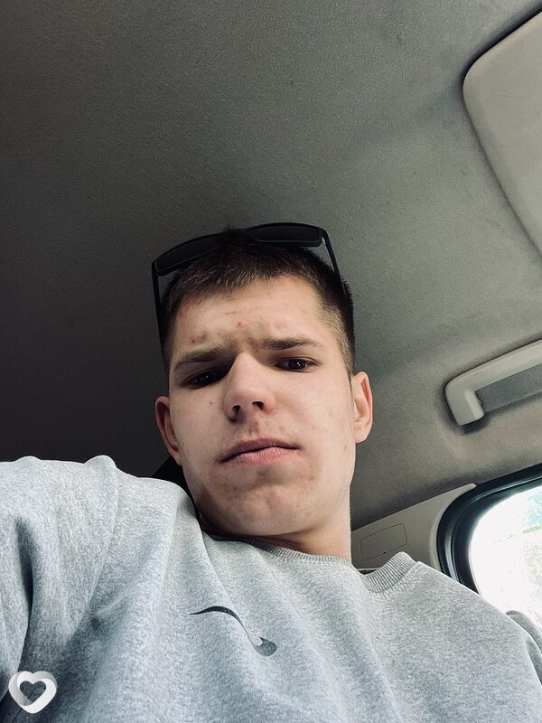 Артурчик, 20, Санкт-Петербурге — анкета №2383480
