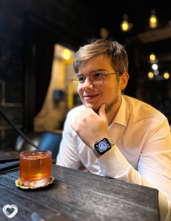 Кирилл, 21, Тюмени — анкета №2383494