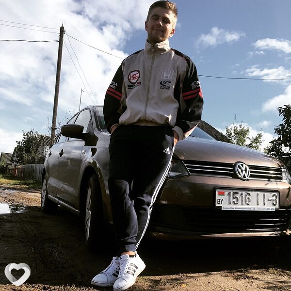 Максим, 26, Москве — анкета №2384631