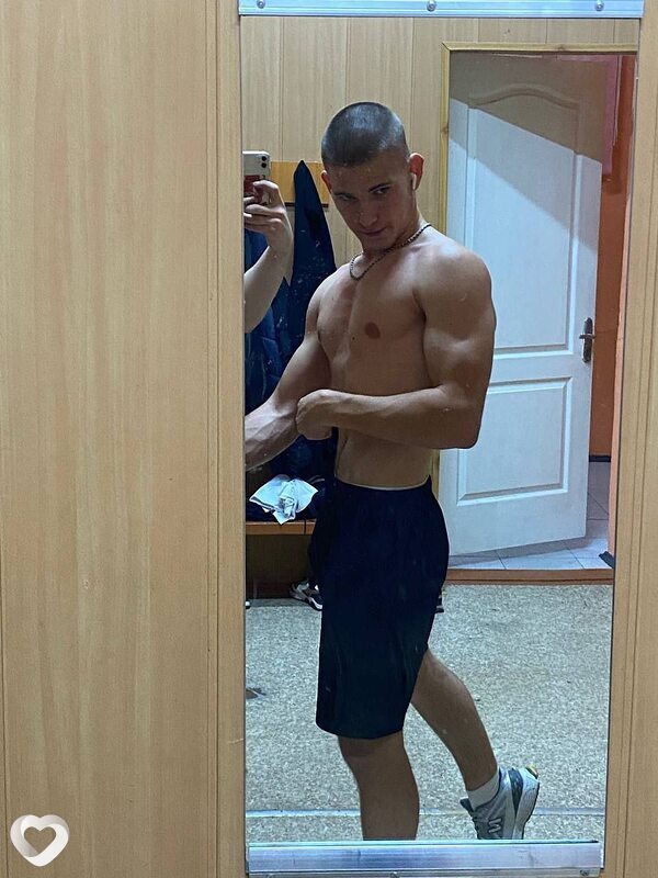 Никита, 19, Ростове-на-Дону — анкета №2383765