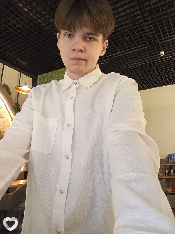 Дима, 21, Томске — анкета №2384456
