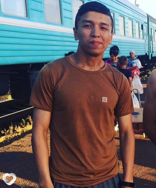 Расул, 30, Актау — анкета №2384467
