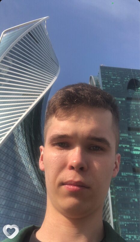 Максим, 21, Москве — анкета №2384506