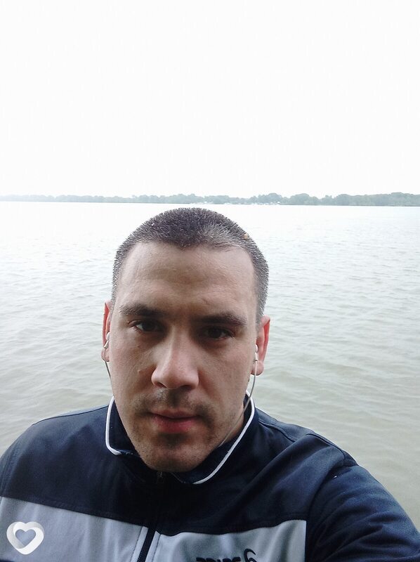 Александр, 32, Новоалтайске — анкета №2384755