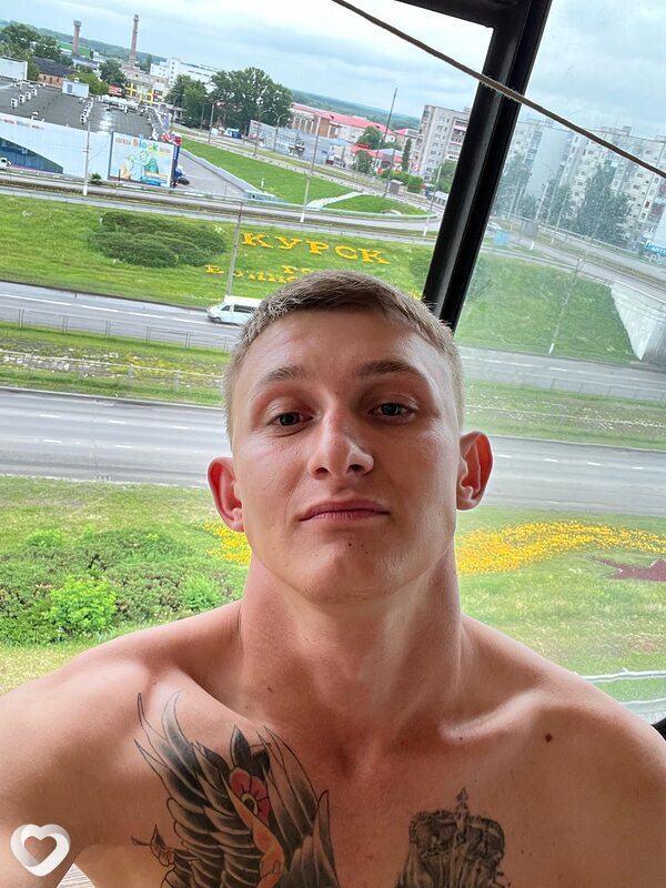 Даня, 24, Курске — анкета №2384766