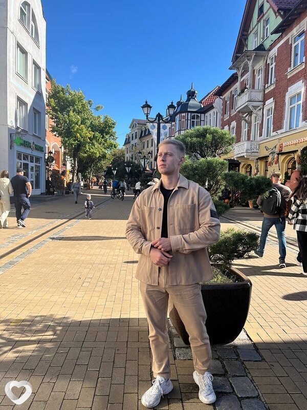 Матвей, 25, Москве — анкета №2385352