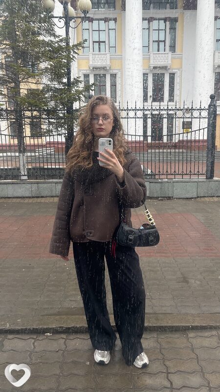 Алина, 19, Санкт-Петербурге — анкета №2385162
