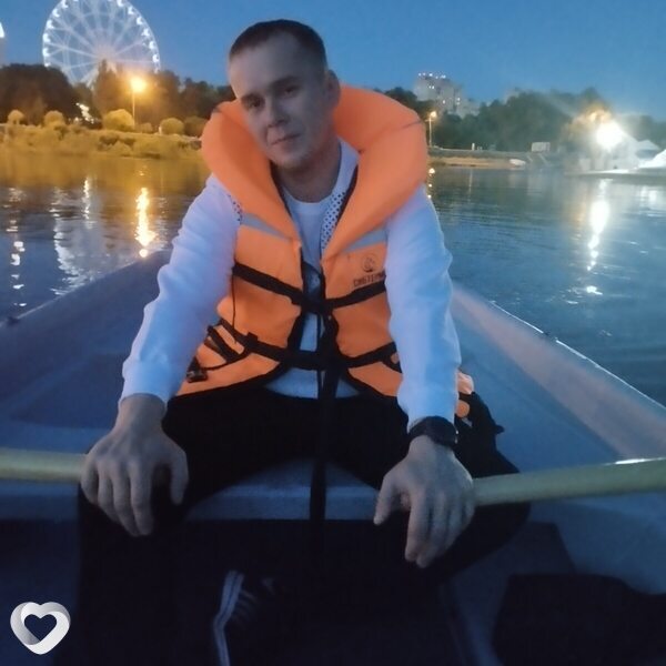 Артём, 32, Находке — анкета №2385391
