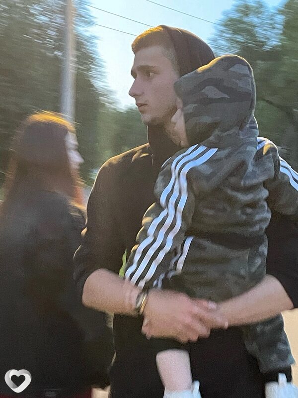 Ваня, 21, Москве — анкета №2385355