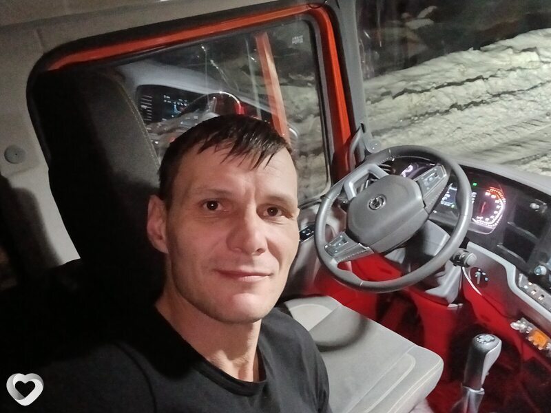 Сергей, 44, Новороссийске — анкета №2385874