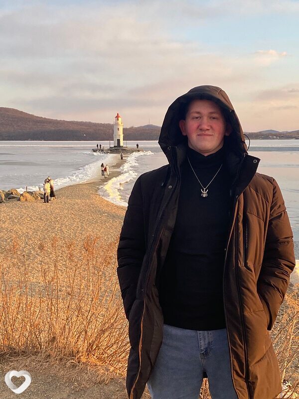 Кирилл, 22, Владивостоке — анкета №2386144