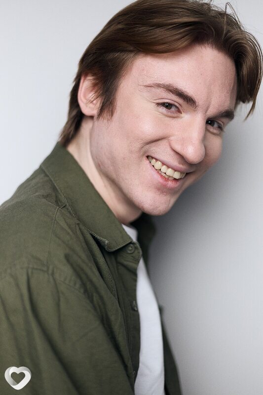Александр, 26, Москве — анкета №2386426
