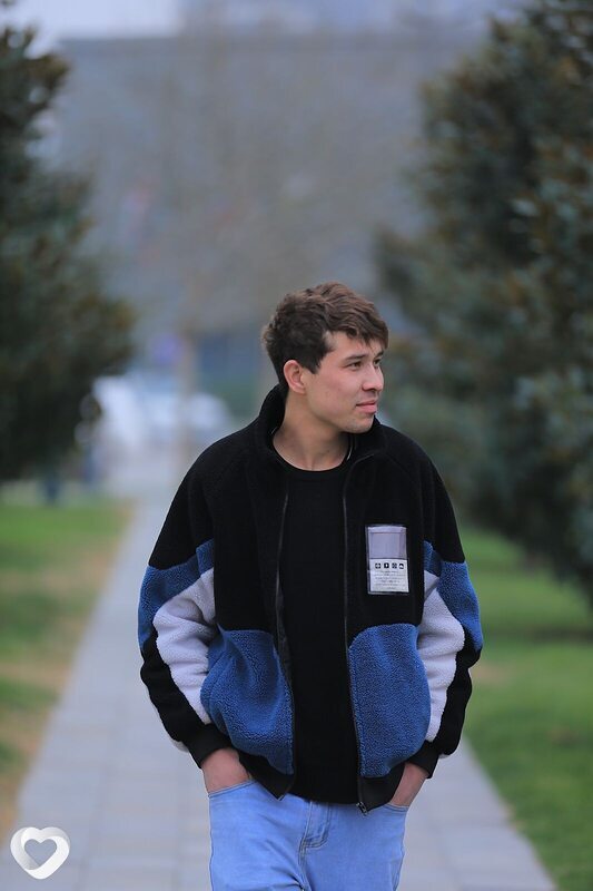 Бекзат, 25, Подольске — анкета №2386684