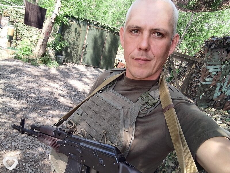Михаил, 39, Ачинске — анкета №2387376