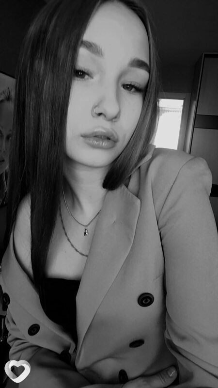 Lilka, 19, Кемерове — анкета №2386904
