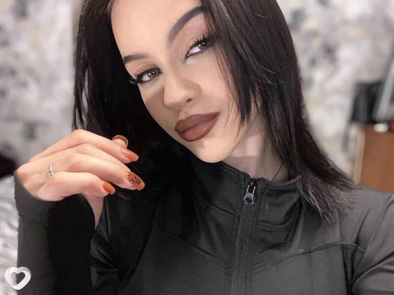 Лилия, 19, Новосибирске — анкета №2386828