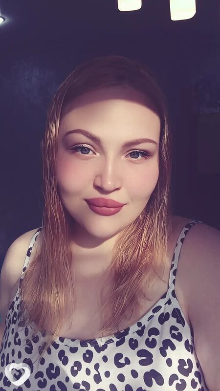 Александра, 21, Урае — анкета №2387442