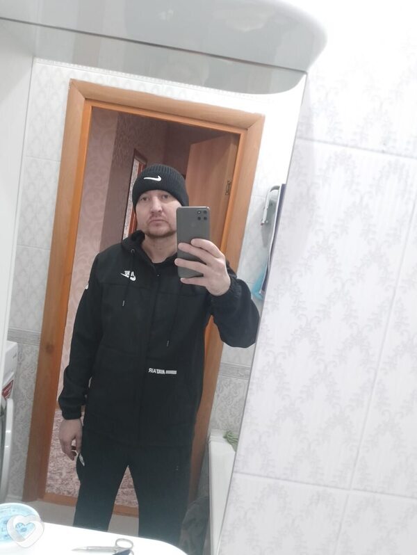 Максим, 37, Белове — анкета №2387567