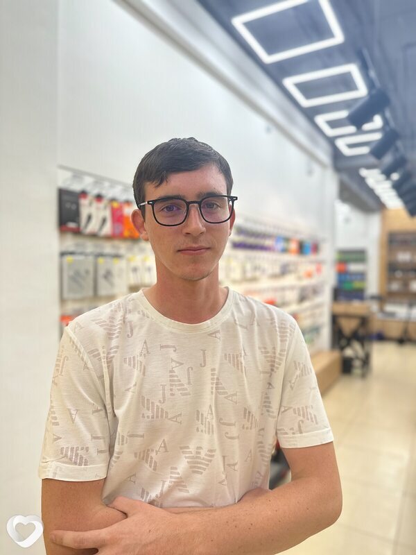 Антон, 22, Ставрополе — анкета №2387905