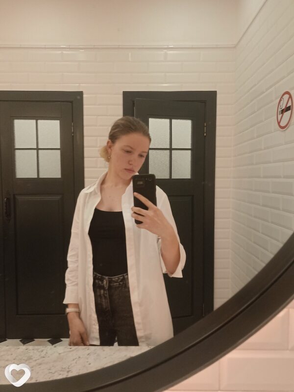 Екатерина, 21, Новосибирске — анкета №2387851