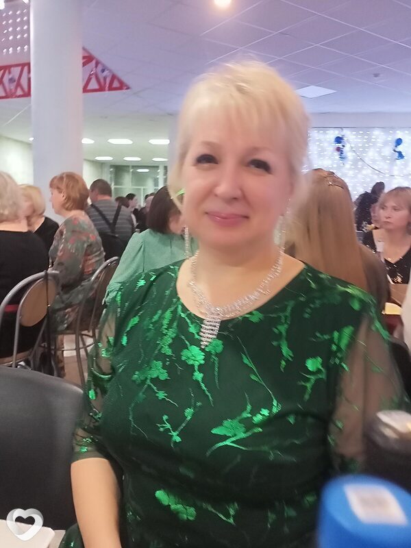 Светлана, 52, Каменске-Уральском — анкета №2388238