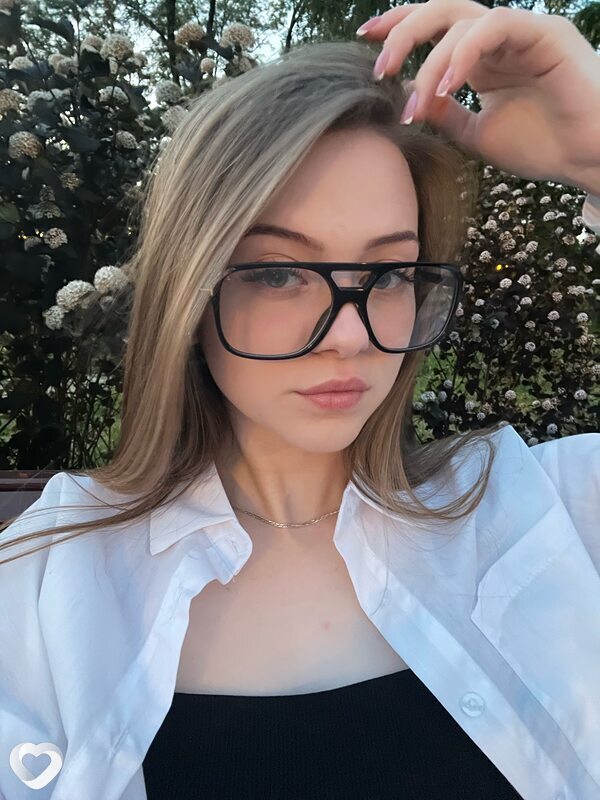 Виктория, 20, Тамбове — анкета №2388558