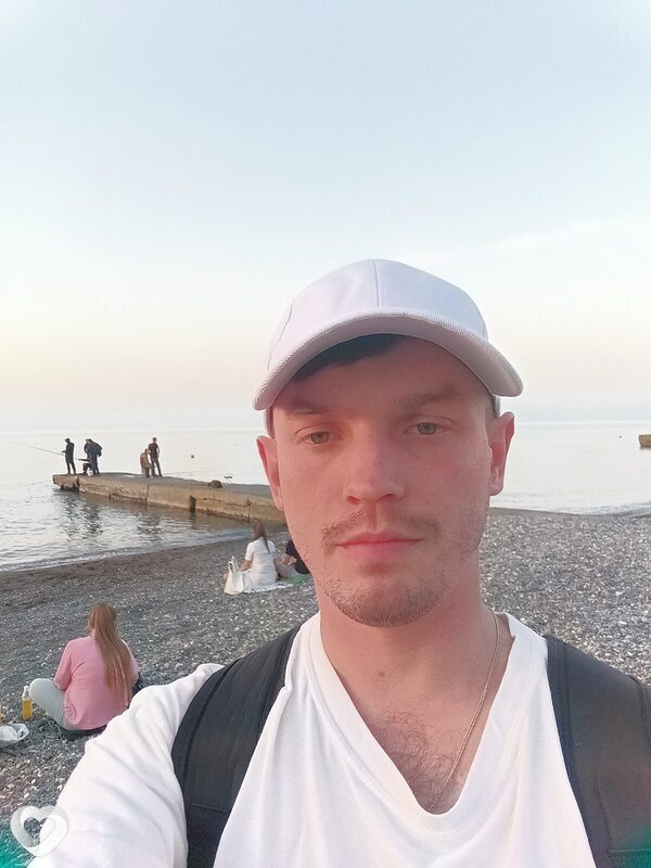 Максим, 29, Адлер — анкета №2388821