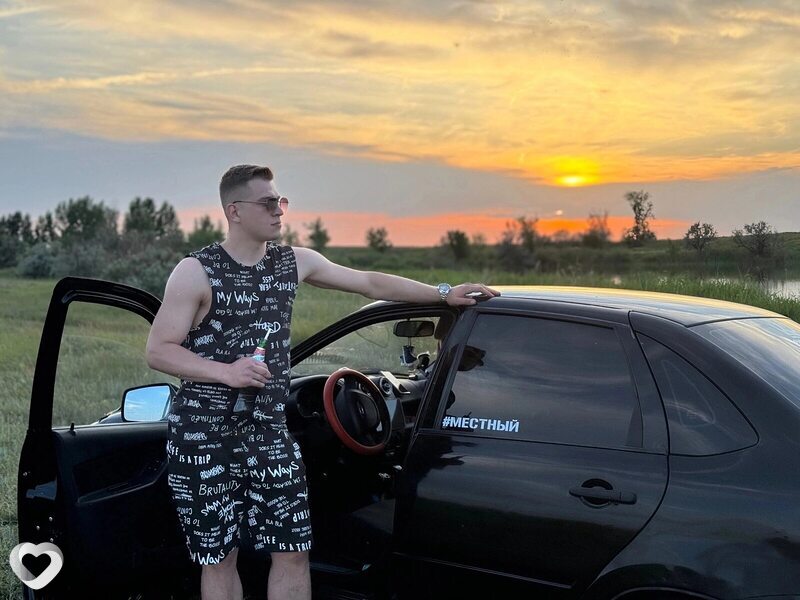Иван, 24, Москве — анкета №2389072