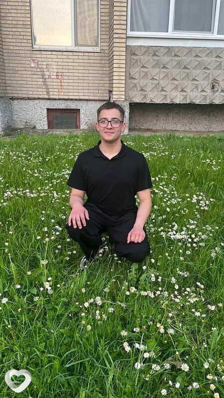 Денис, 22, Пинске — анкета №2389199