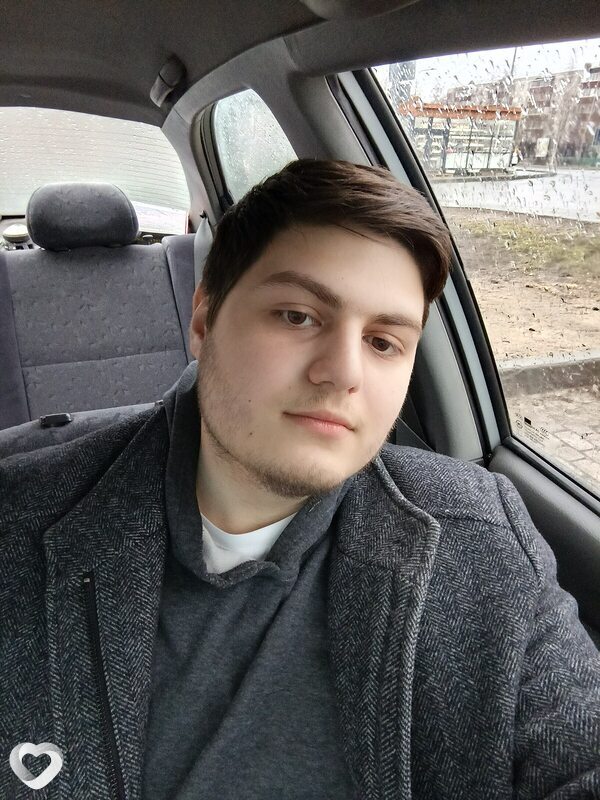 Миша, 21, Сургуте — анкета №2389216