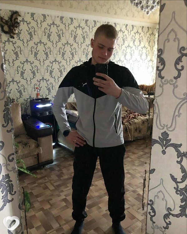 Виталик, 23, Караганде — анкета №2389045