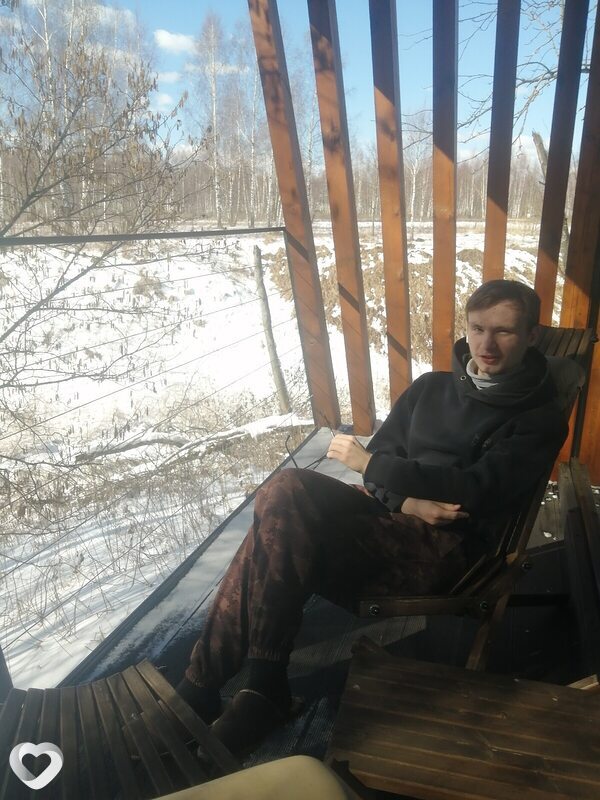 Дмитрий, 19, Новомосковске — анкета №2390259
