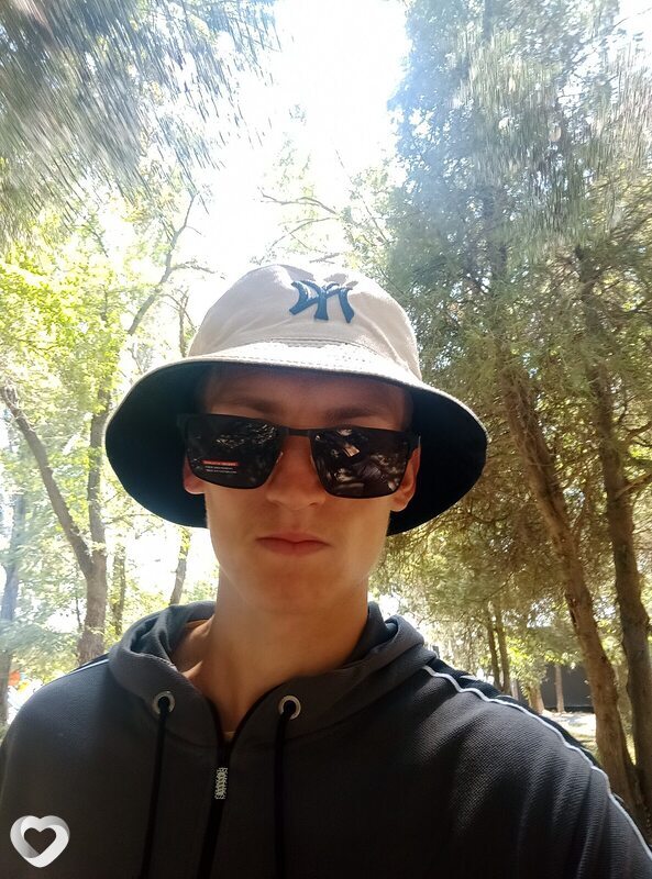 Давид, 21, Бишкек — анкета №2389518