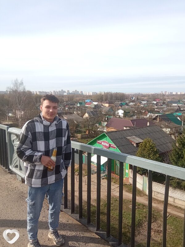 Александр, 21, Могилев — анкета №2389446