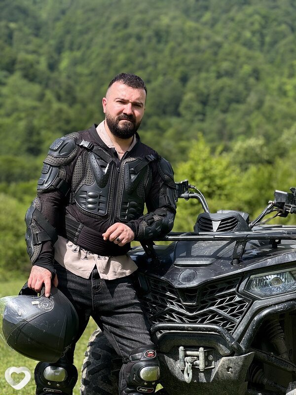 Орхан, 33, Санкт-Петербурге — анкета №2389540