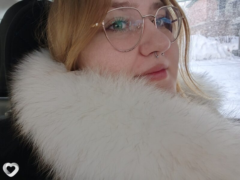 Алина, 21, Барнауле — анкета №2389630