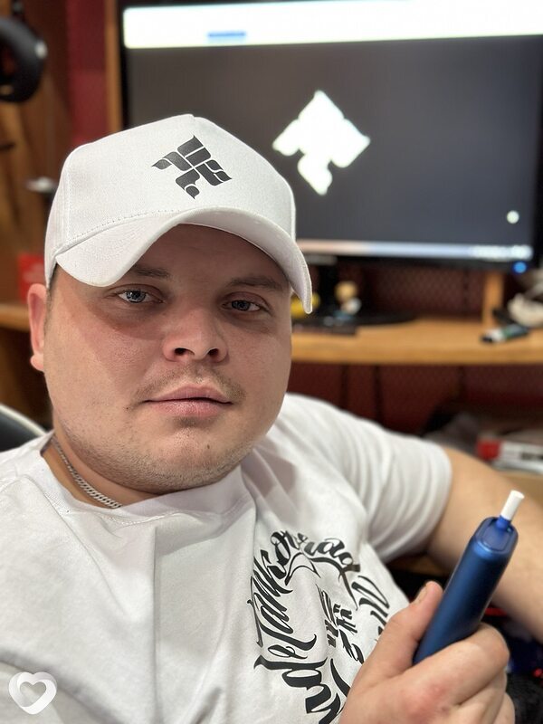 Григорий, 27, Горловке — анкета №2390152