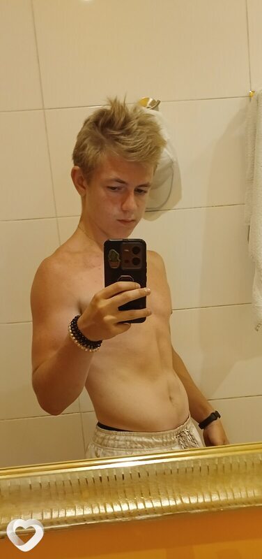 Степан, 19, Воронеже — анкета №2389926