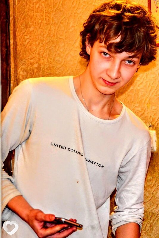 Сергей, 21, Санкт-Петербурге — анкета №2390520
