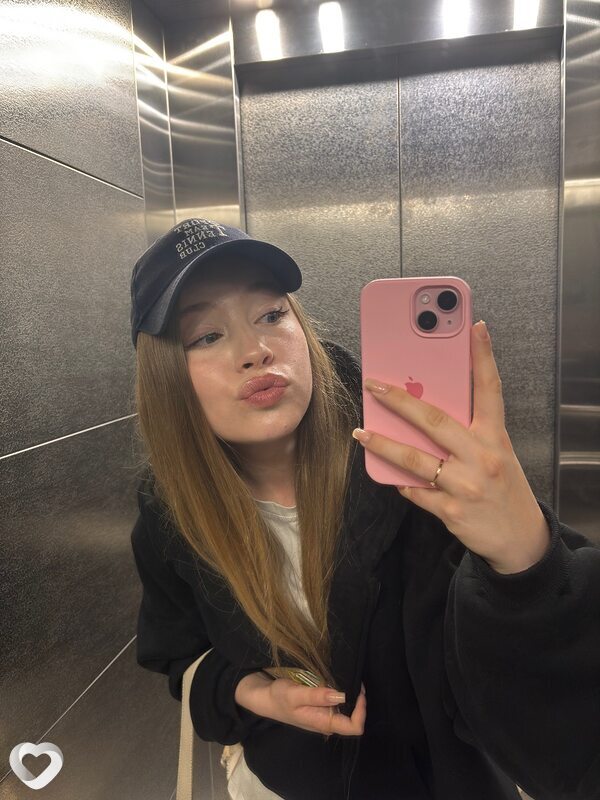 Лиза, 20, Москве — анкета №2390660