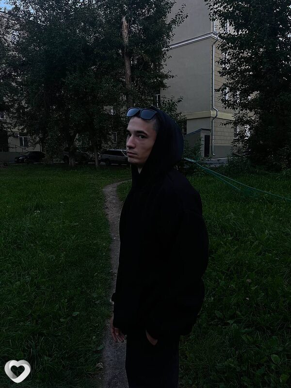 Влад, 25, Новосибирске — анкета №2391633