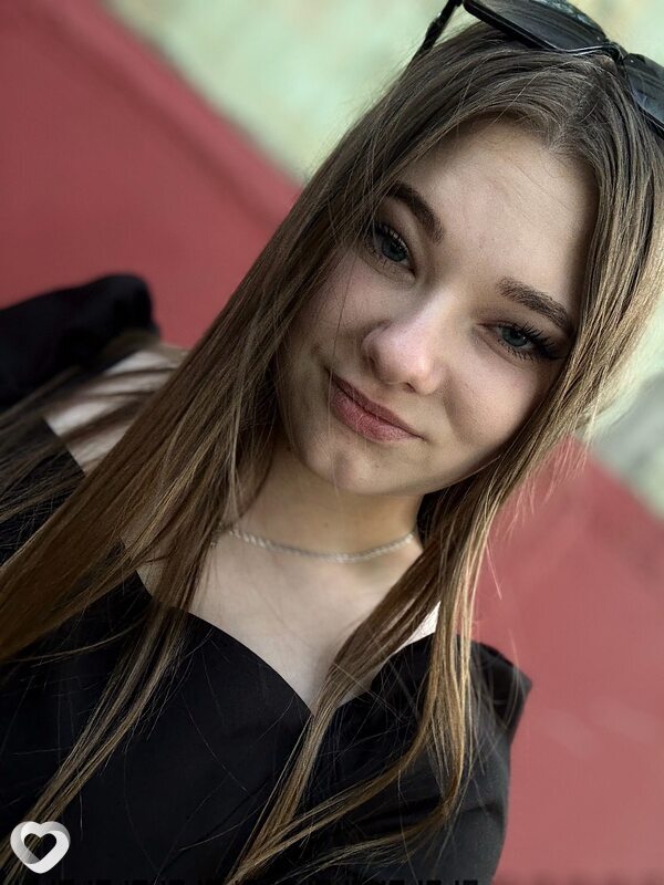 Маргарита, 20, Уссурийске — анкета №2392043