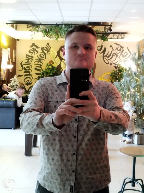 Иван, 32, Шахтах — анкета №2392062