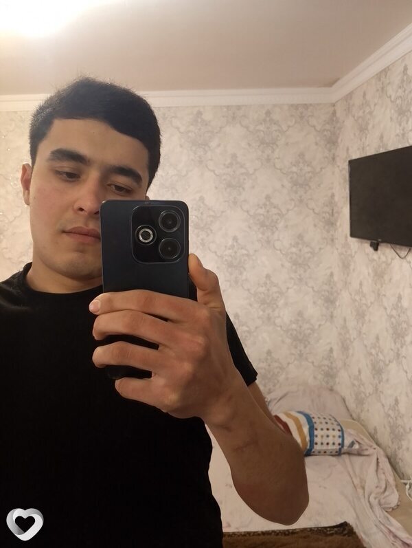 Умид, 25, Москве — анкета №2392537