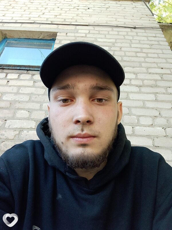 Владислав, 22, Кривое Роге — анкета №2393950