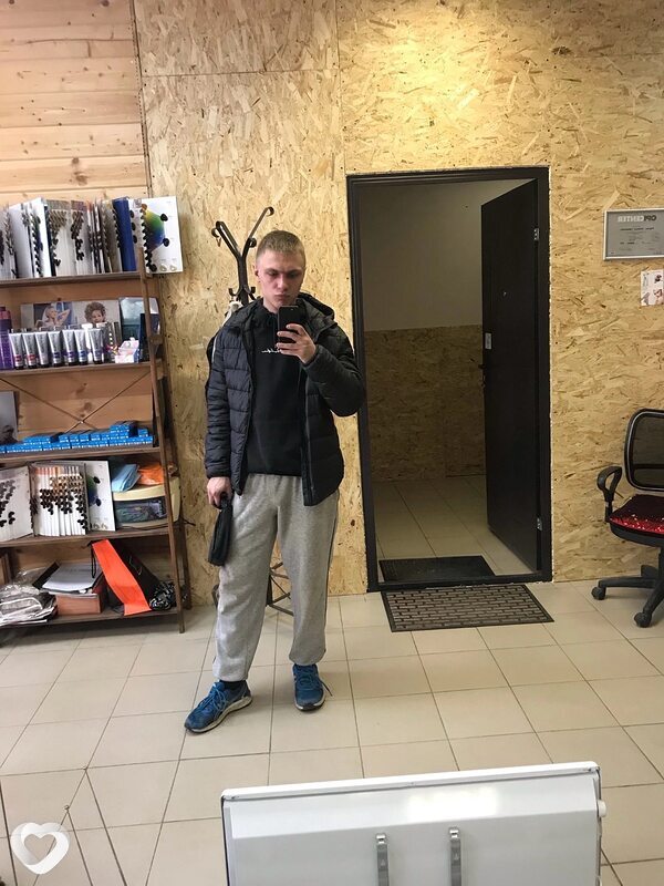 Максим, 23, Санкт-Петербурге — анкета №2393971