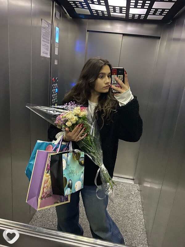 Лиза, 19, Сочи — анкета №2394797