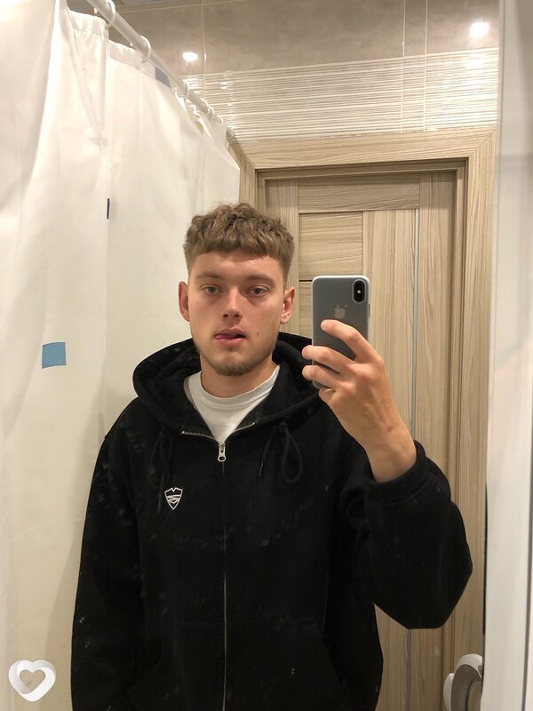 Артем, 26, Москве — анкета №2394926