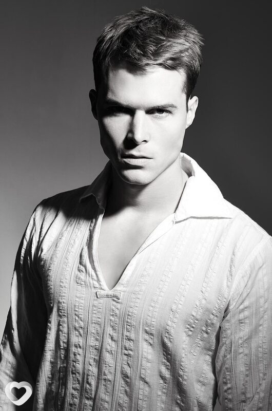 Александр, 26, Саратове — анкета №2395902